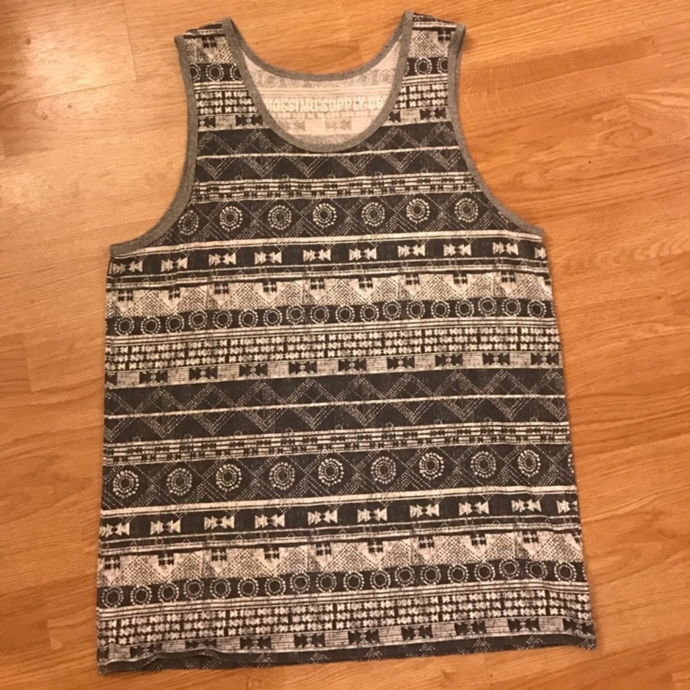 Men's patterned tanks - Picture 3 of 3