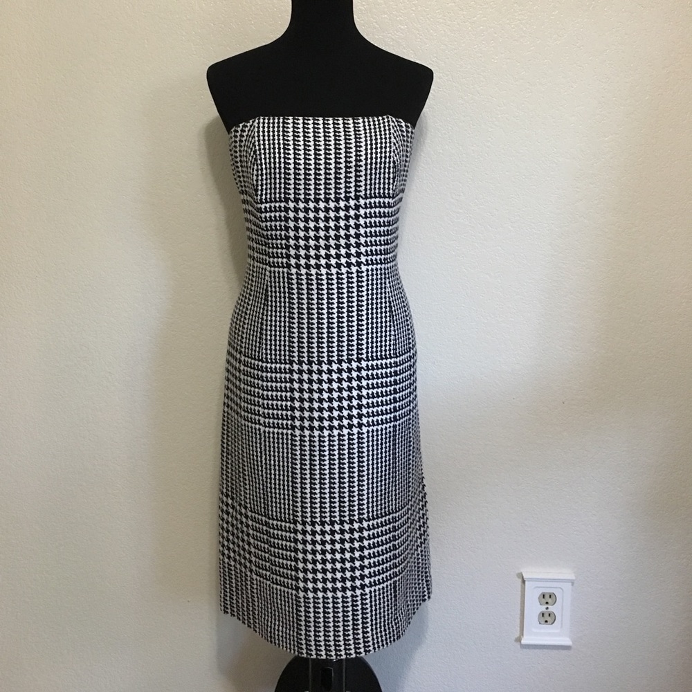 BLOOMINGDALES • 1980's Houndstooth Dress