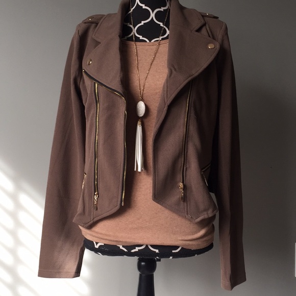 🎉Host Pick🎉Moto Jacket in Mocha - Picture 4 of 7