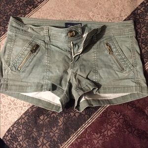 AEO camo shorts