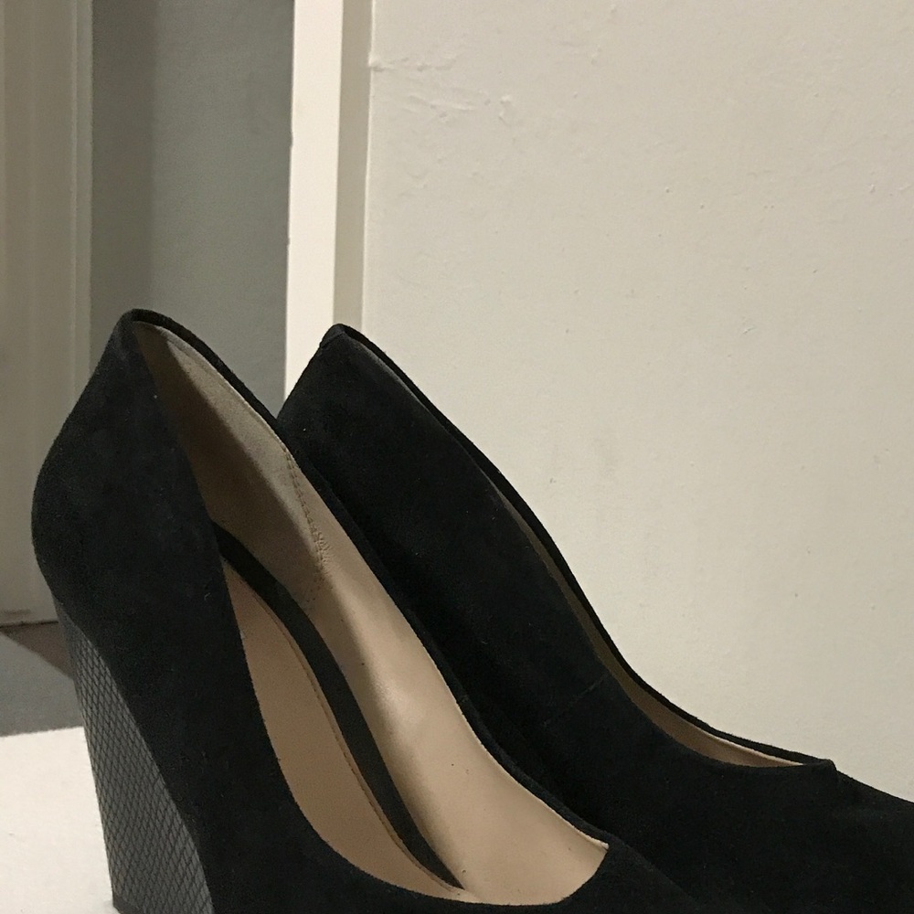 Clarks Black Suede Shoes on Black Snake Wedge Pump