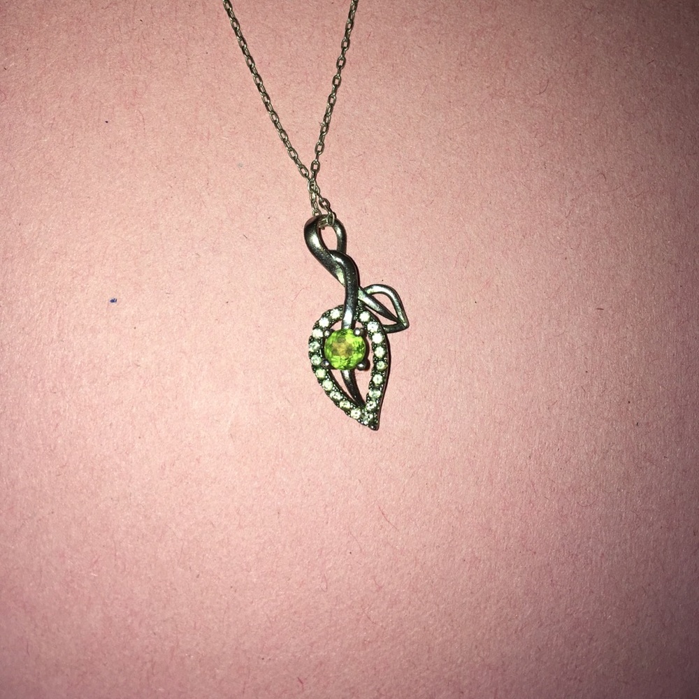 Green leaf necklace sterling silver