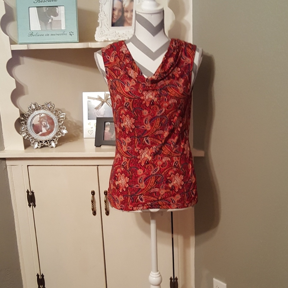 * New Listing *  Chaps Top