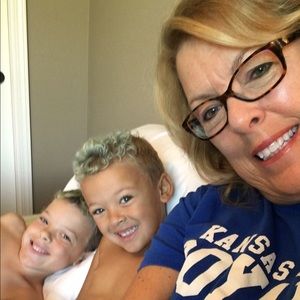 Meet your Posher, Jan