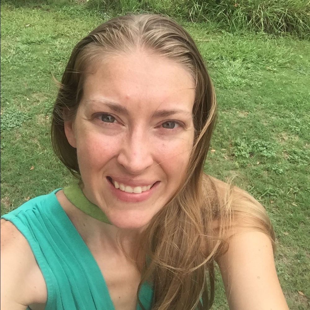 Meet your Posher, Shoshannah