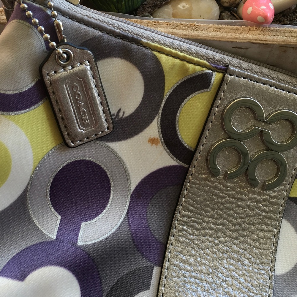 Coach Wristlet - Picture 4 of 4
