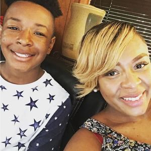 Meet your Posher, Ebony