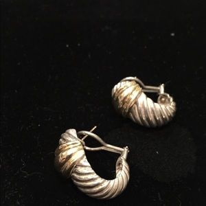 Authentic, Rare David Yurman Large Shrimp Earrings