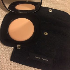 Marc Jacobs Perfection Powder