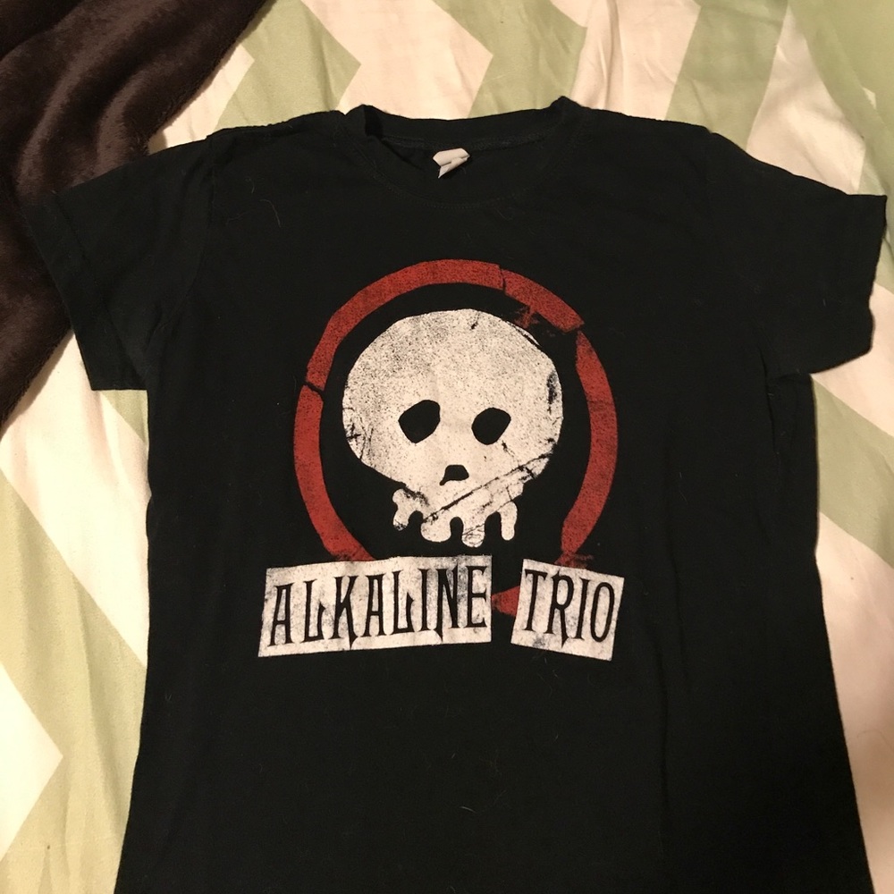 Alkaline trio shirt