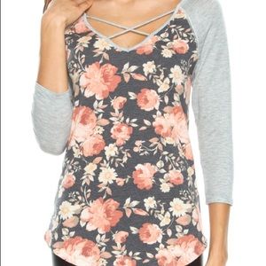 HP•Floral Raglan Criss Cross Top