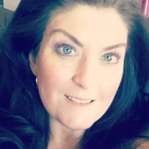 Meet your Posher, Sandy