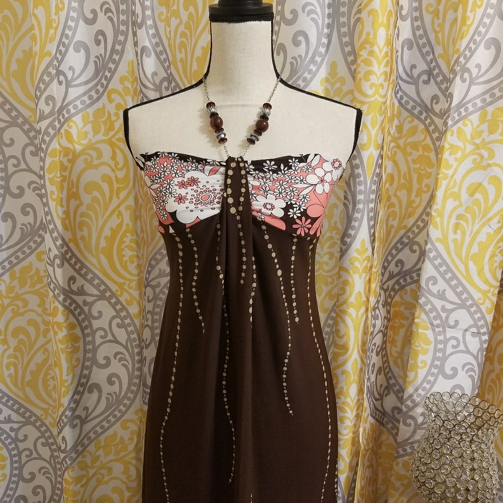 STRAPLESS MAXI DRESS WITH FLORAL DESIGNS