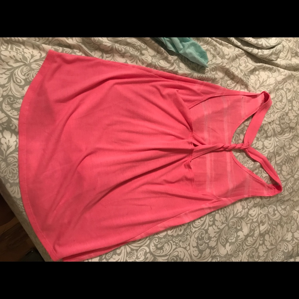 Under armour hot pink tank with braid