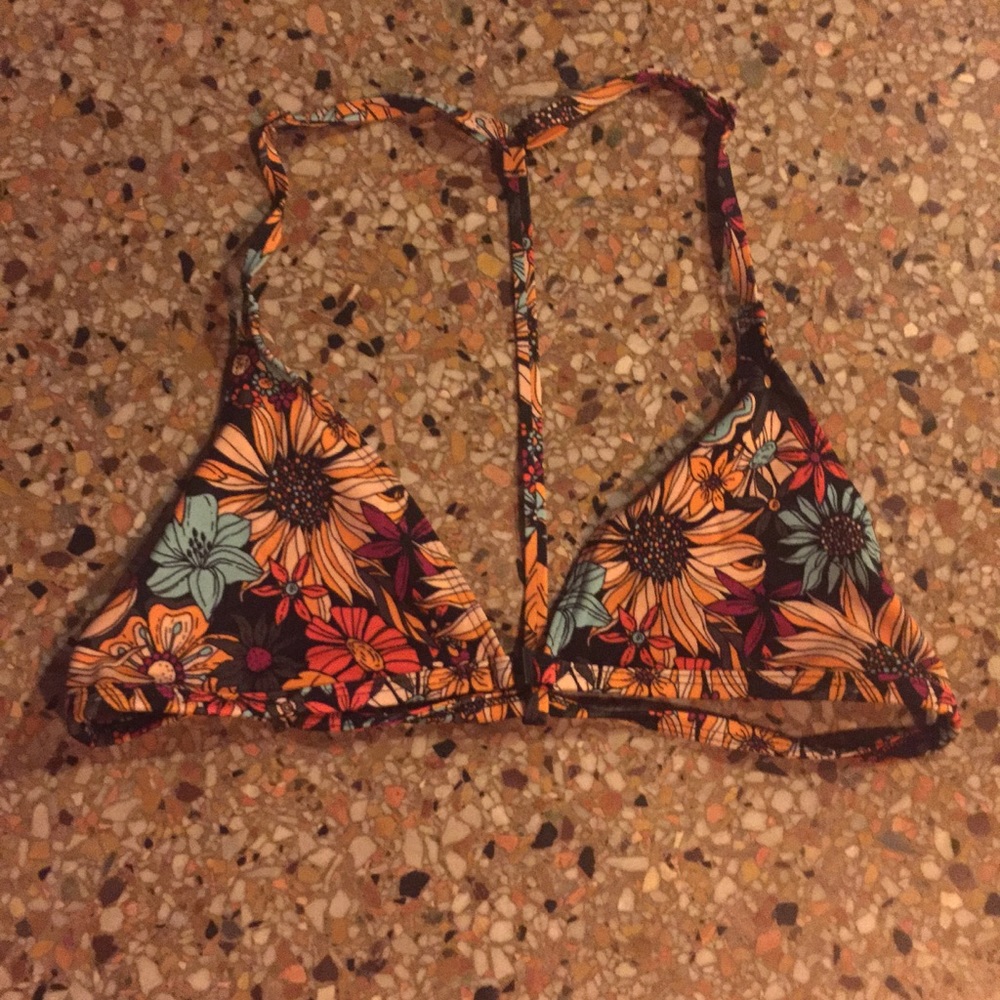 🌲FLORAL SWIM TOP🌲