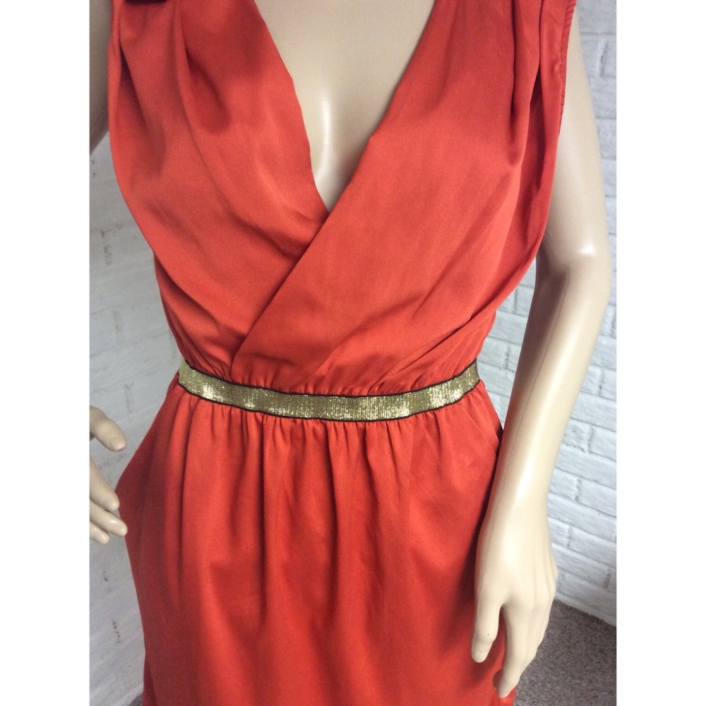 XOXO Flower Shoulder Banded Waist Dress (M) - Picture 2 of 6