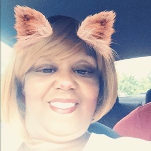 Meet your Posher, Carolyn