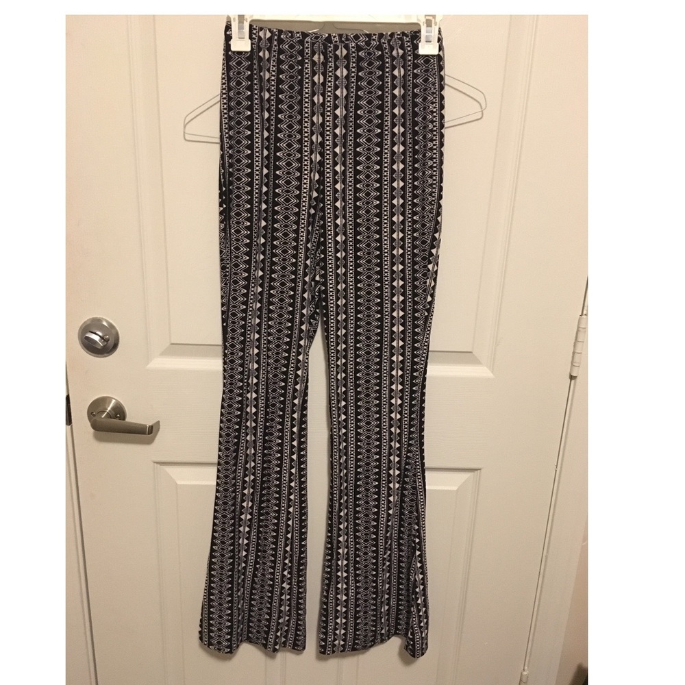 Charlotte Russe Printed Pants