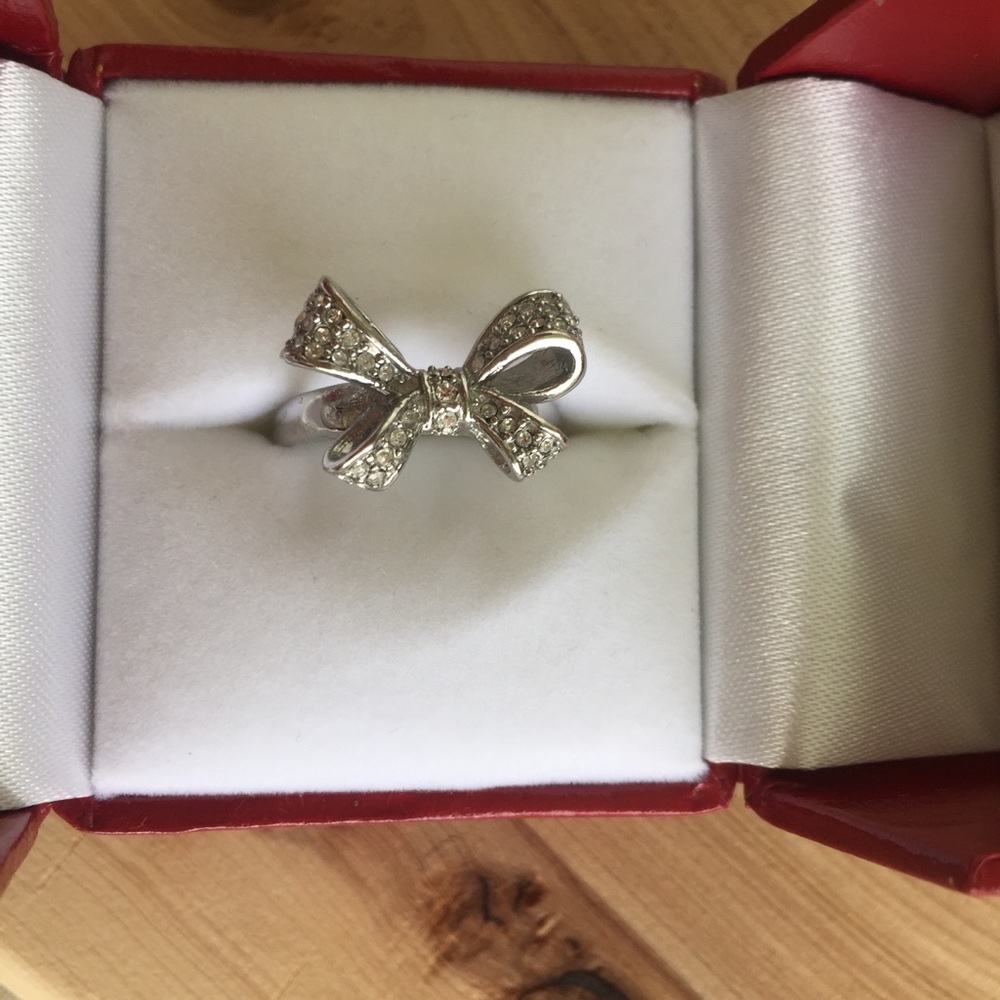 Ann Taylor Bow Ring