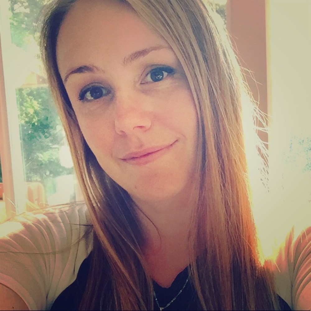 Meet your Posher, Andrea