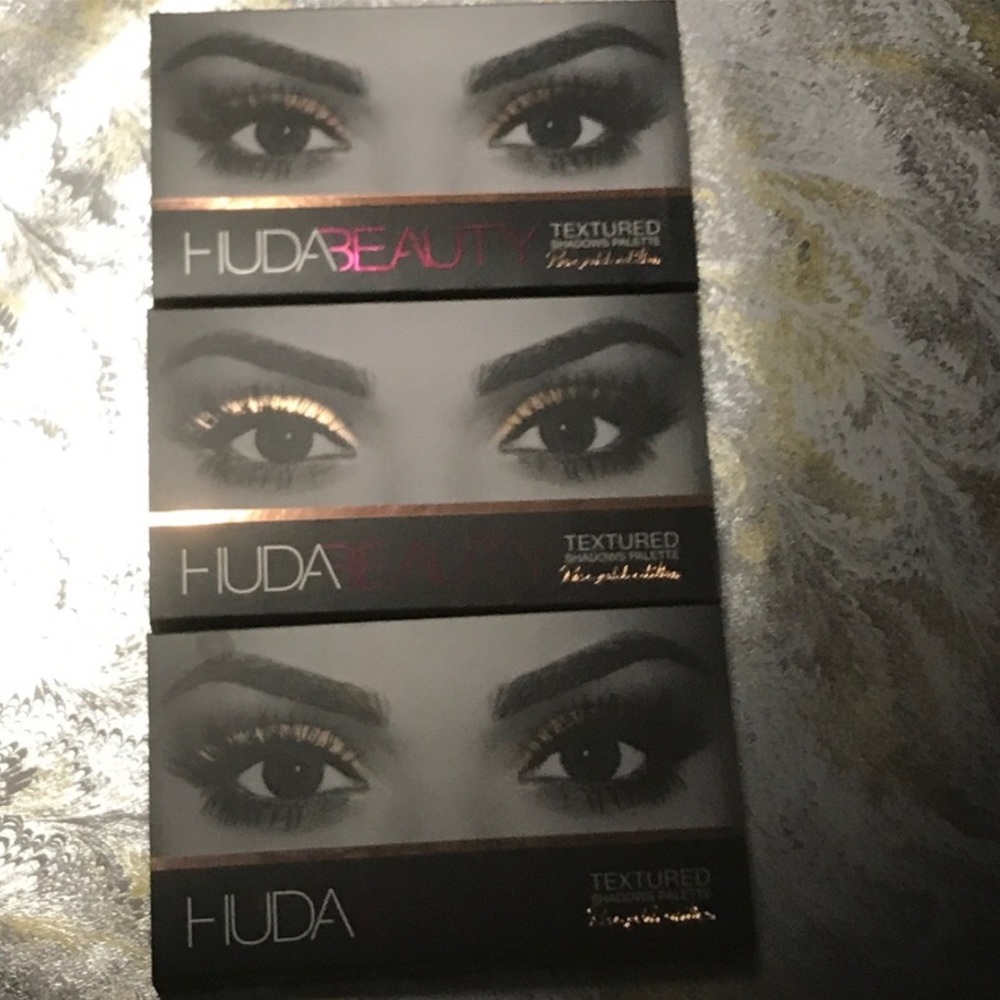 1 Huda Beauty AUTH RoseGoldEyeShadow Palette(1)NEW - Picture 7 of 8