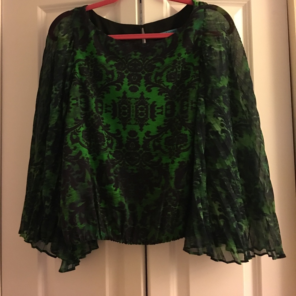 Alice and Olivia silk green black blouse!