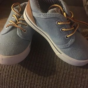 Toddler shoes
