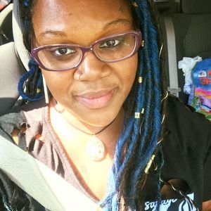 Meet your Posher, Amina