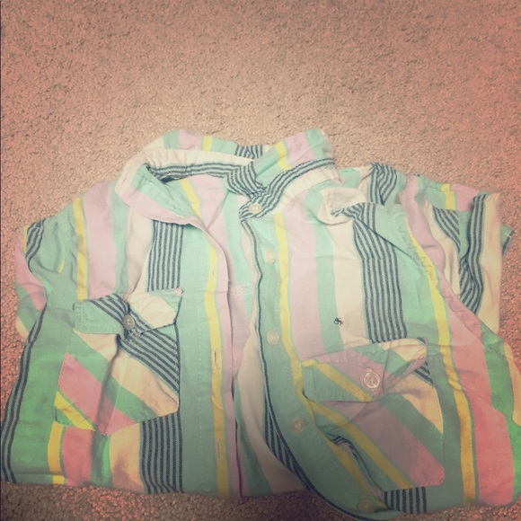 Blouse. - Picture 1 of 2