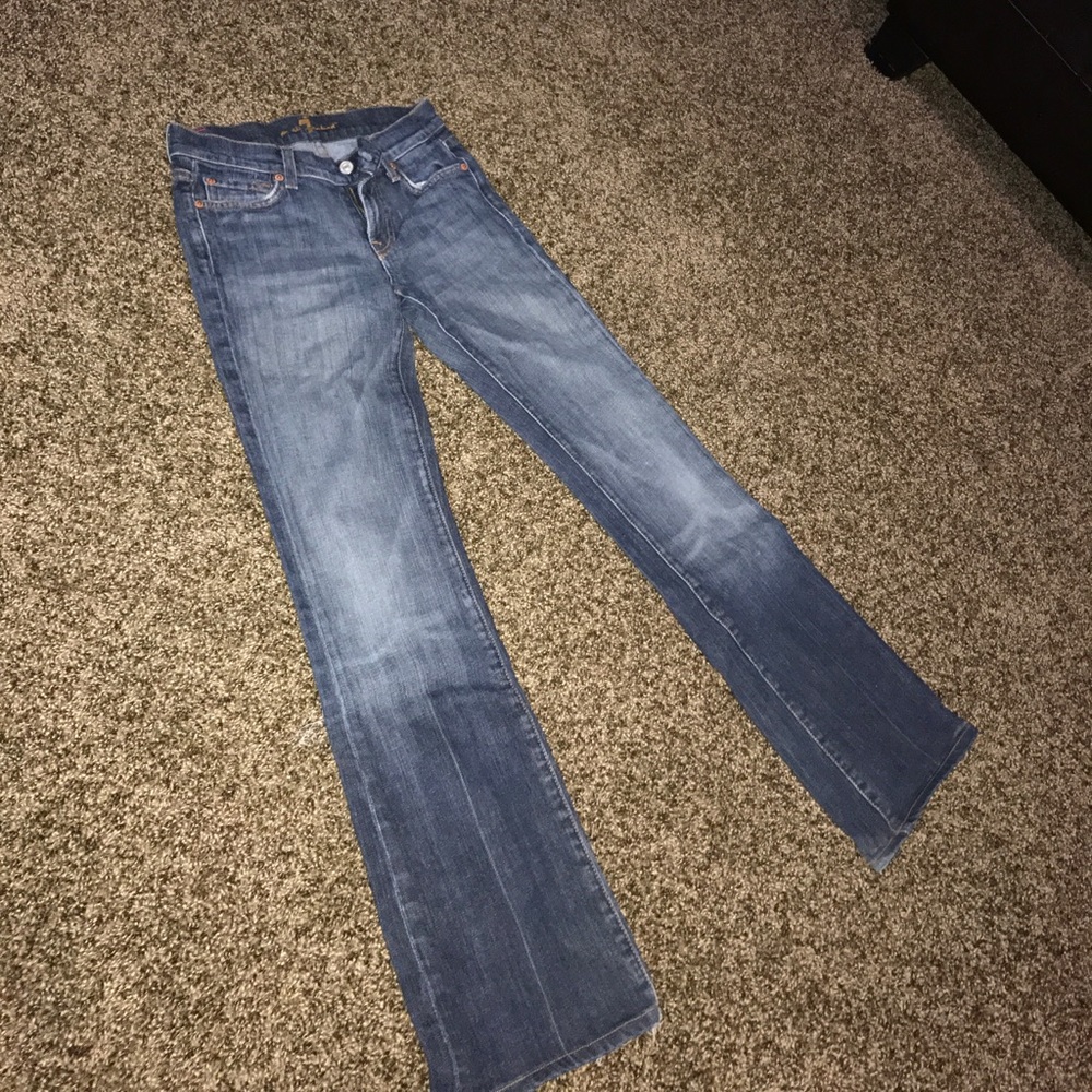 7 for all mankind Jeans. Size 25.