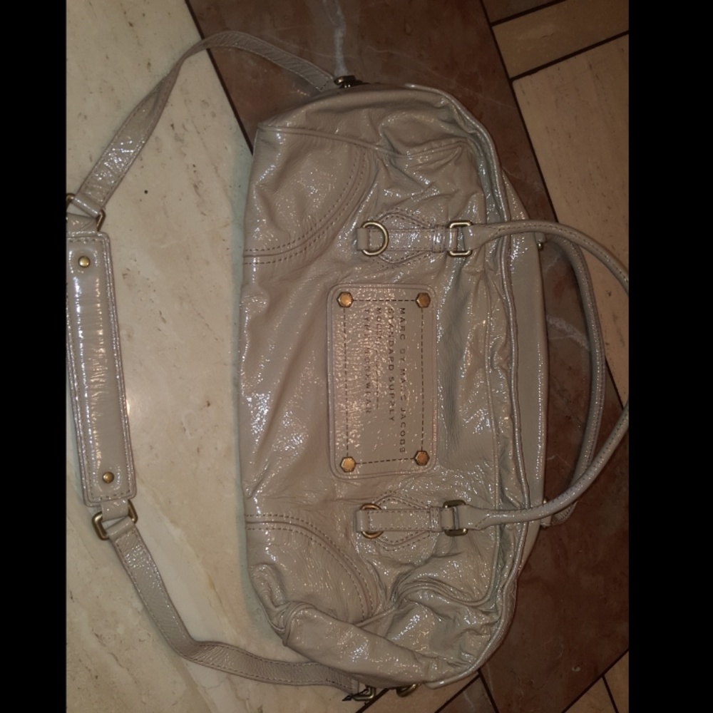 MARC BY MARC JACOBS SHOULDER HANDBAG