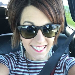 Meet your Posher, Kaitlyn