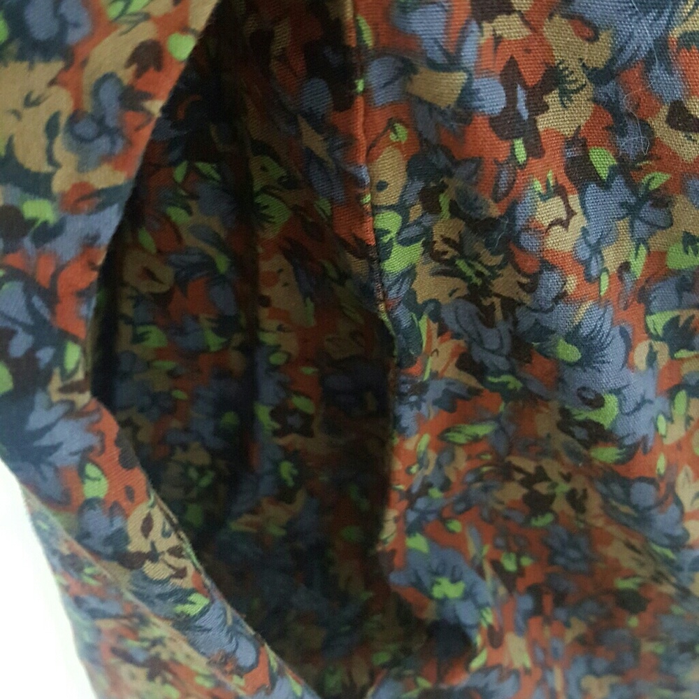 Tunic - Picture 3 of 4
