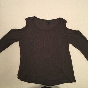 Cold shoulder top 3X