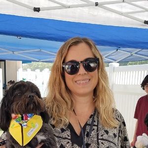 Meet your Posher, Carie