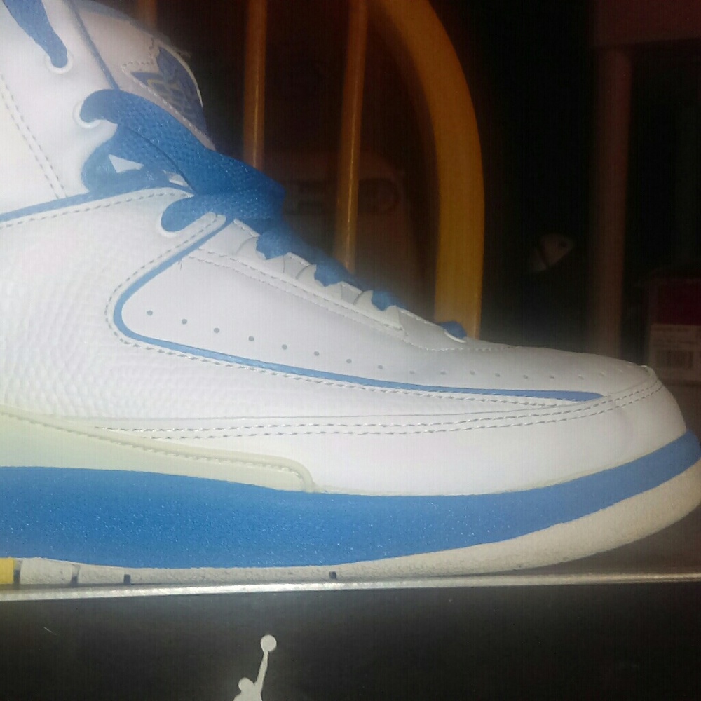Jordan retro 2s melos