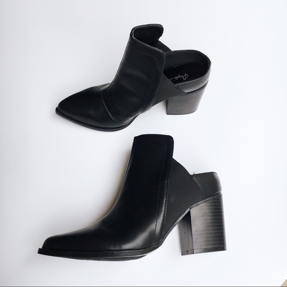 Heeled Bootie Mule *LAST ONES* - Picture 6 of 8