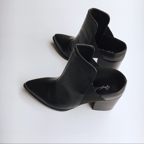 Heeled Bootie Mule *LAST ONES* - Picture 8 of 8