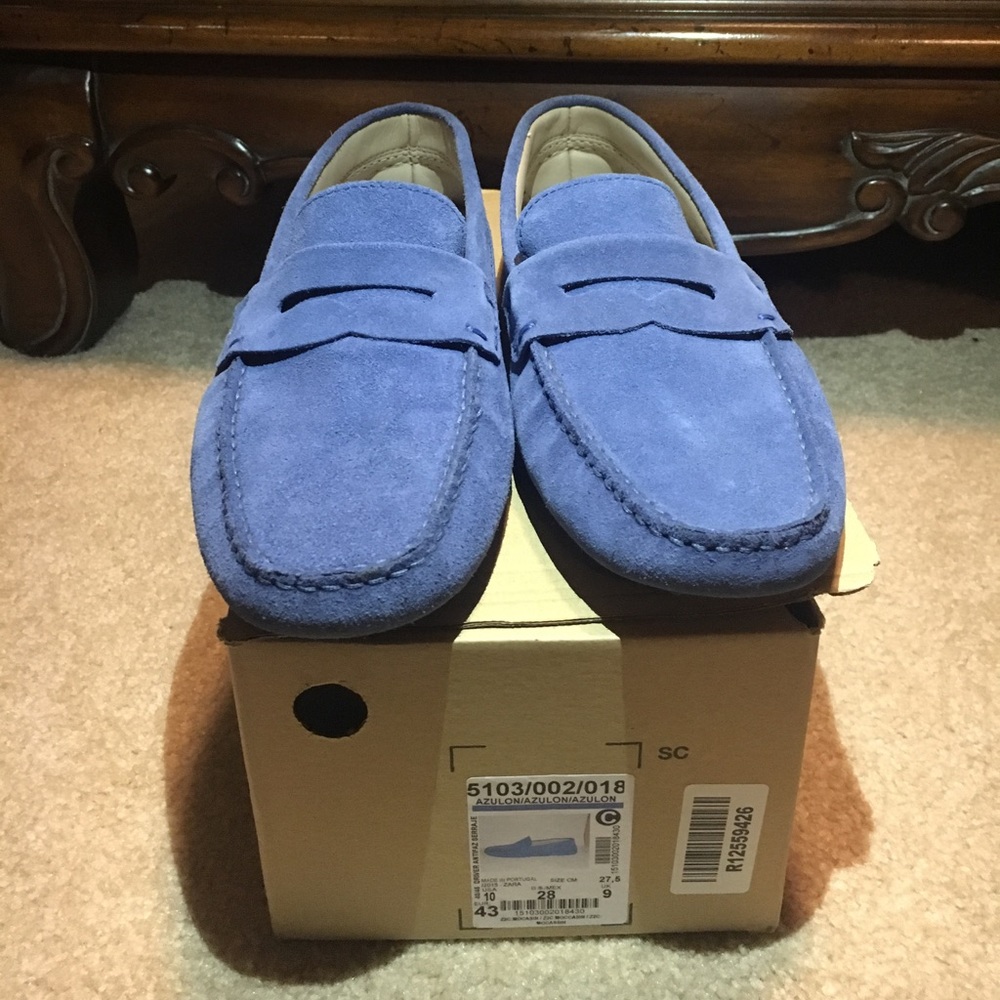 Blue Zara loafer/Moccasin. Worn once. Size 10.