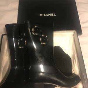 CHANEL rain boots