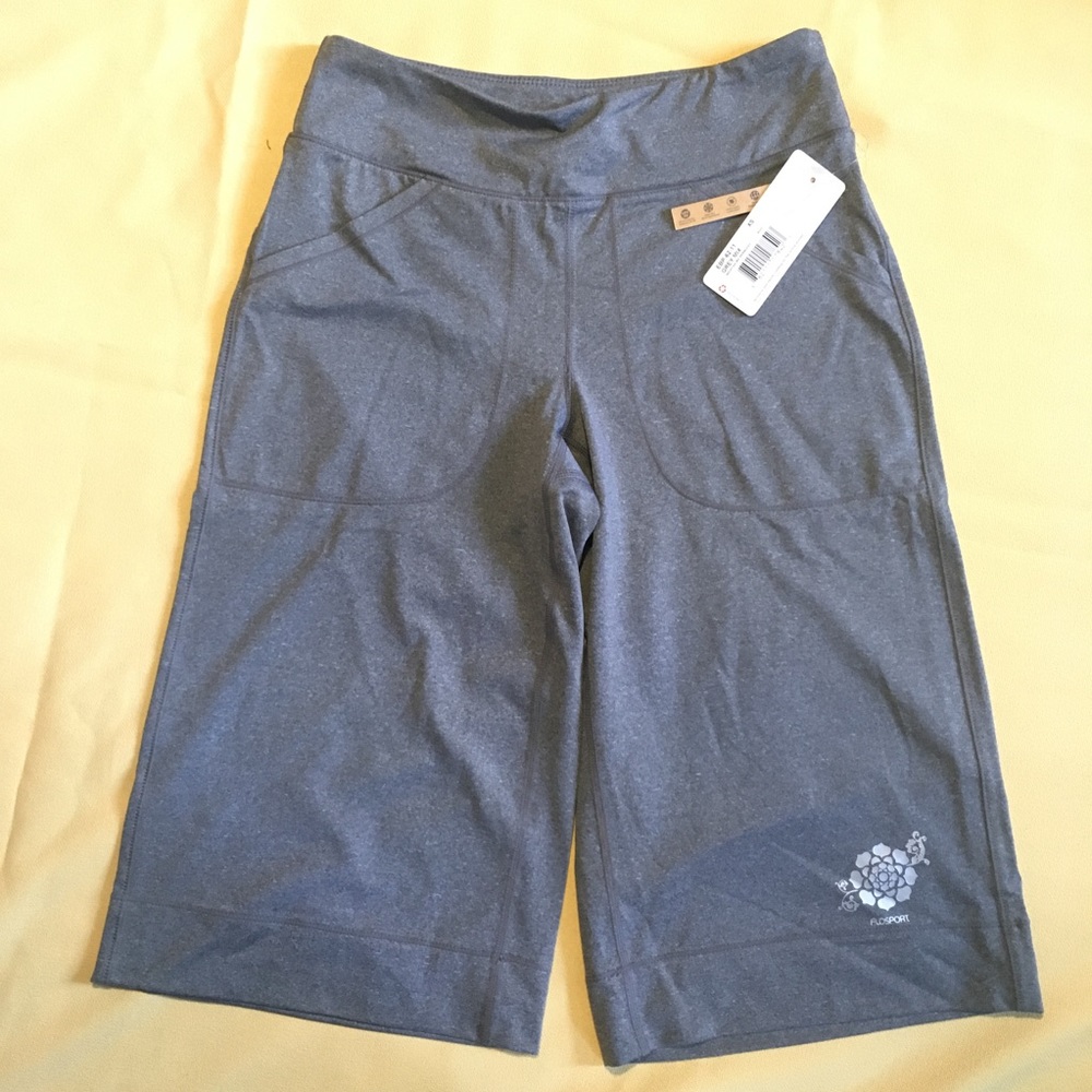 ✨Mountain Mix Bermuda workout/travel shorts