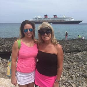 Meet your Posher, Cheri