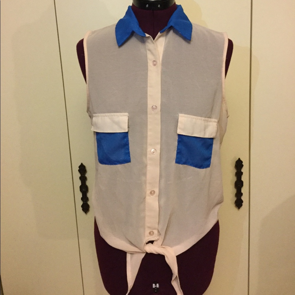 Knot front collared shirt