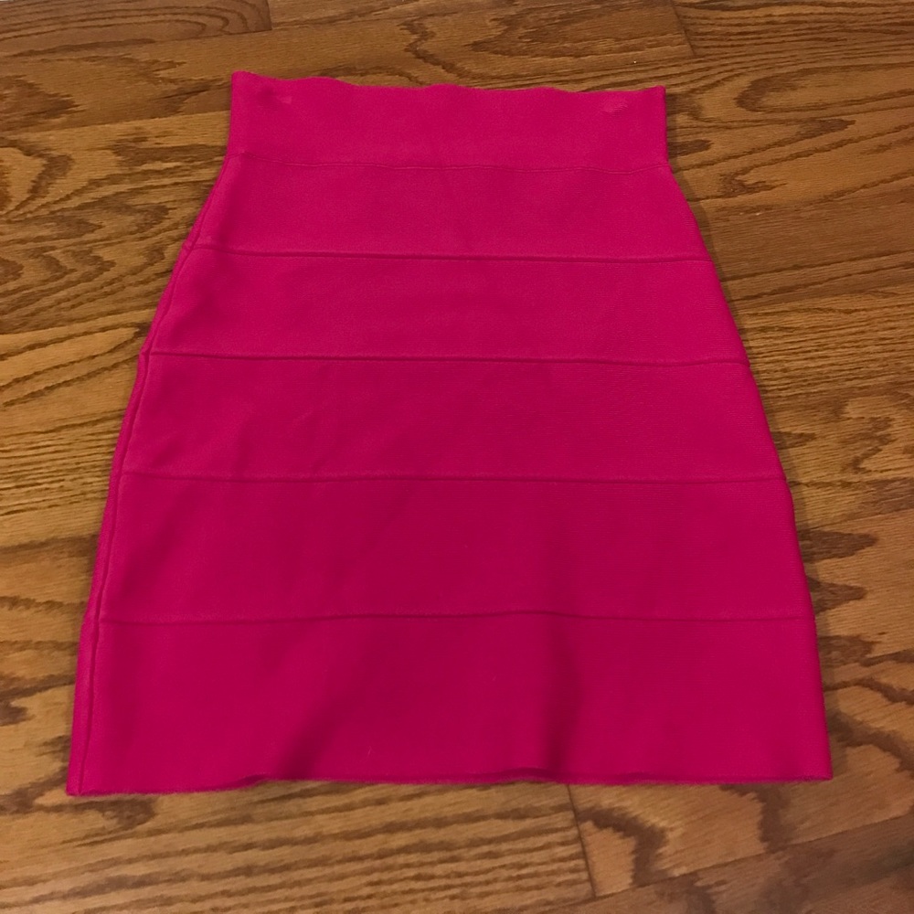 💕 BCBG MAXAZRIA Hot Pink Bandage Skirt
