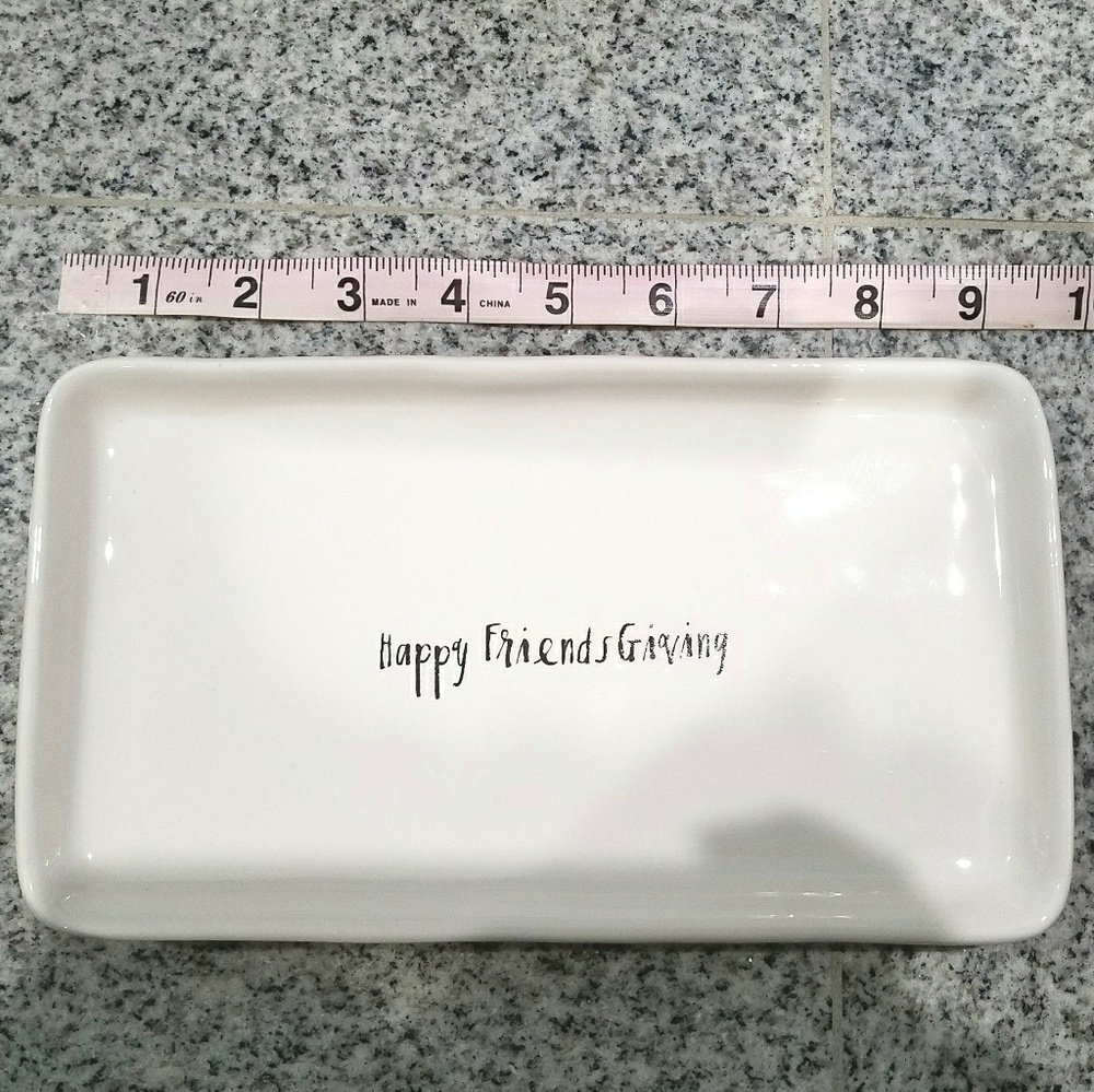 New Rae Dunn "HAPPY FRIENDSGIVING" Small Plate