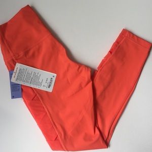 NWT Lululemon Rise and Flow Pants (size 6)