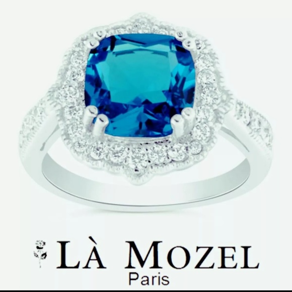 Ring - Picture 2 of 2