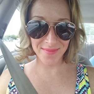 Meet your Posher, Jerrica