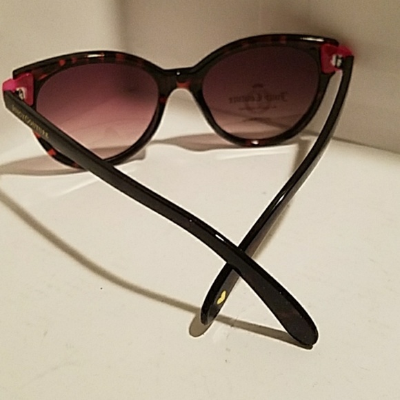 BUY 2 GET 1 FREE! JUICY COUTURE SUNGLASSES - Picture 4 of 4