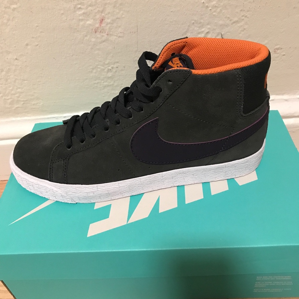 Women's Nike Blazer SB high tops